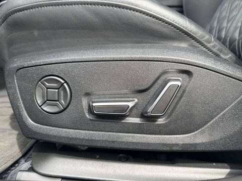 Used 2020 Audi S6 Premium Plus AWD/4WD image 12