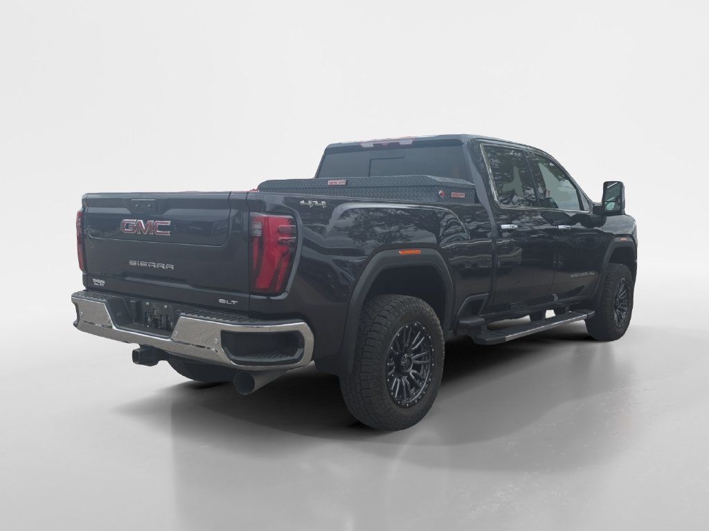 Used 2024 GMC Sierra 2500 SLT w/ SLT Premium Package AWD/4WD image 6