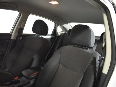Used 2019 Nissan Sentra S FWD image 10