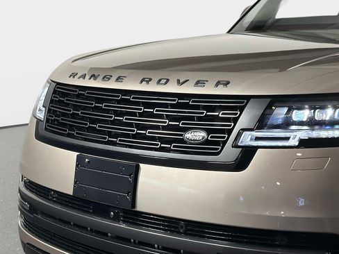 Used 2023 Land Rover Range Rover Autobiography AWD/4WD image 16
