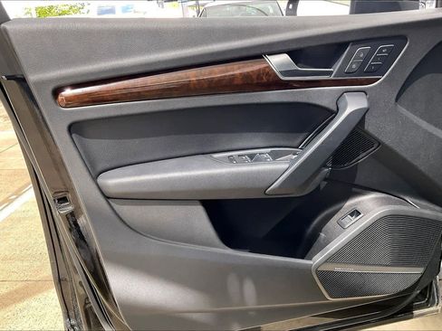 Used 2018 Audi Q5 2.0T Premium Plus w/ Premium Plus Package image 20