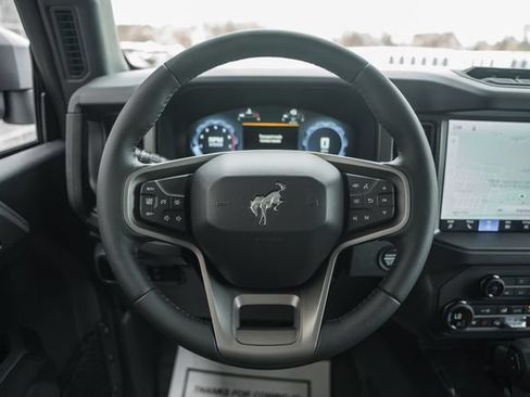 New 2026 Ford Bronco Badlands w/ Sasquatch Package AWD/4WD image 39