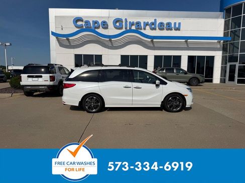 Certified 2023 Honda Odyssey Elite image 1