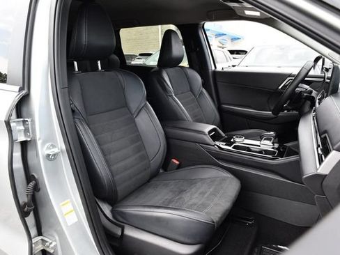 Used 2025 Mitsubishi Outlander SE AWD/4WD image 24