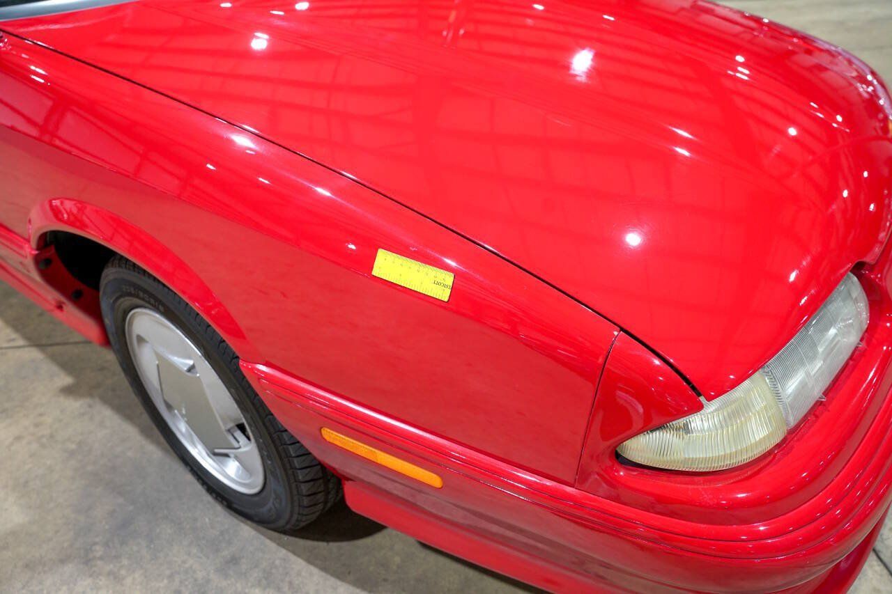 Used 1992 Dodge Daytona ES FWD image 23