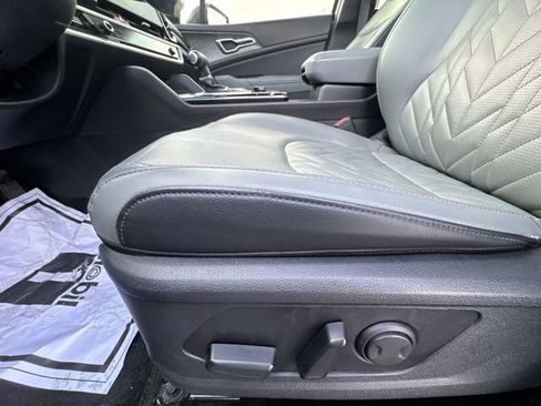 Used 2023 Kia Sportage X-Line w/ X-Line Premium Package image 12