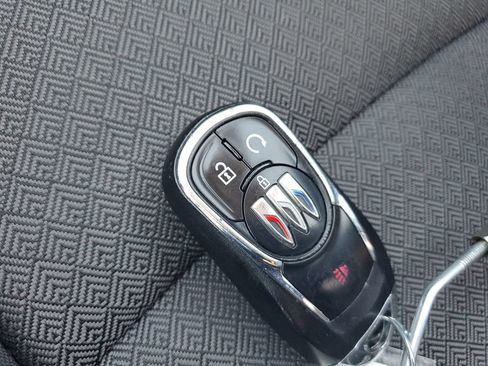 Used 2025 Buick Encore GX Preferred FWD image 25