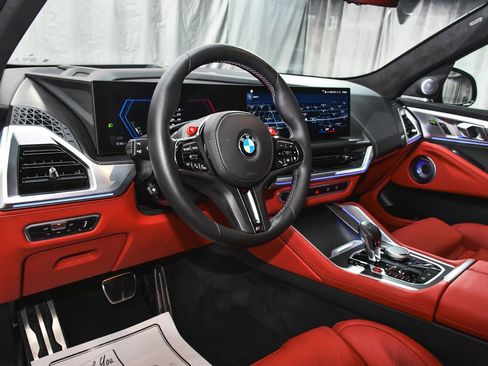 Used 2023 BMW XM AWD/4WD image 28