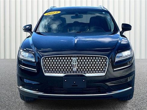 Used 2023 Lincoln Nautilus AWD w/ Premium Package image 3