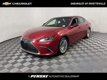Used 2021 Lexus ES 350 Ultra Luxury w/ Accessory Package 2