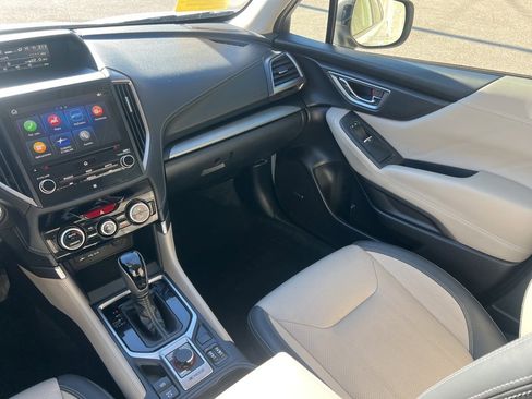 Used 2020 Subaru Forester Limited image 25