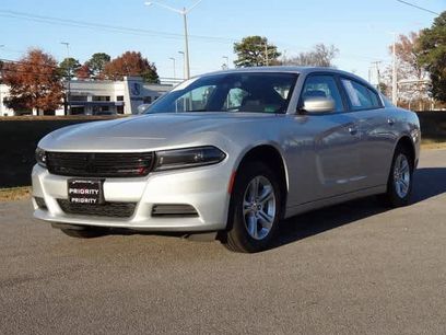 Used 2022 Dodge Charger SXT w/ Leather Interior Group
