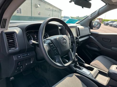 Used 2022 Nissan Frontier S w/ Technology Package AWD/4WD image 12