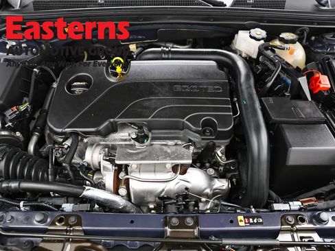 Used 2025 Chevrolet Malibu RS FWD image 7