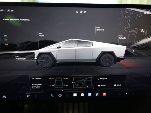 Used 2024 Tesla Cybertruck Cyberbeast image 23