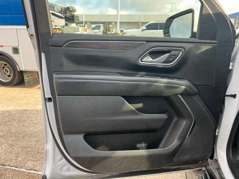 Used 2022 Chevrolet Tahoe LS w/ Driver Alert Package image 9