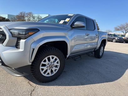 Used 2025 Toyota Tacoma SR5