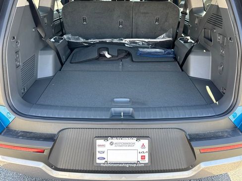 New 2026 Kia EV9 Wind AWD/4WD image 18