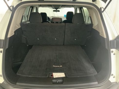 Used 2023 Nissan Rogue S AWD/4WD image 8