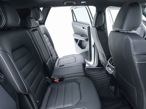 New 2026 Volkswagen Atlas Cross Sport SEL R-Line image 37