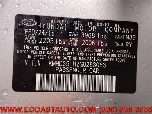 Used 2016 Hyundai Elantra GT FWD image 17