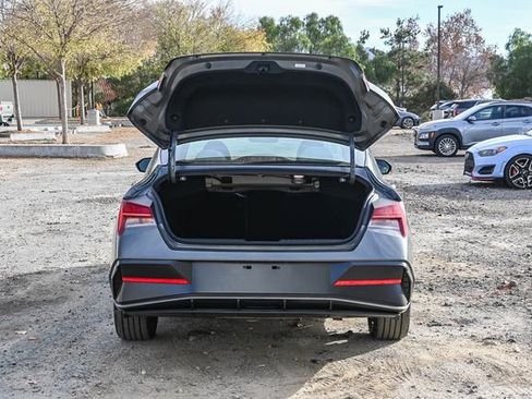 New 2026 Hyundai Elantra Limited image 12