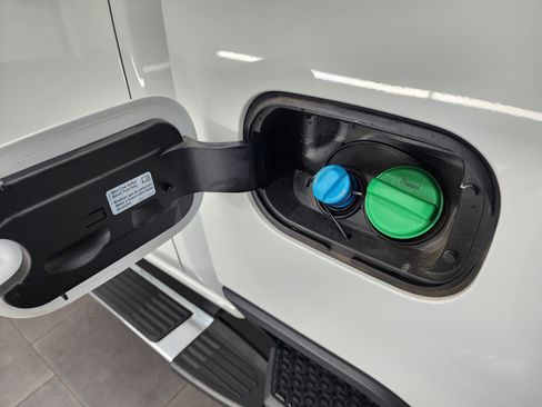 Used 2022 Chevrolet Silverado 2500 LTZ w/ Safety Package image 32