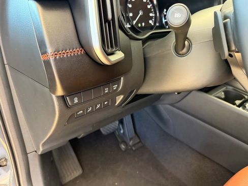 New 2025 MAZDA CX-50 Meridian Edition w/ Weather Package image 10