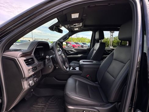 Used 2023 Chevrolet Tahoe LT w/ LT Signature Plus Package AWD/4WD image 19