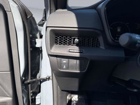 Certified 2025 Honda CR-V Sport-L image 36