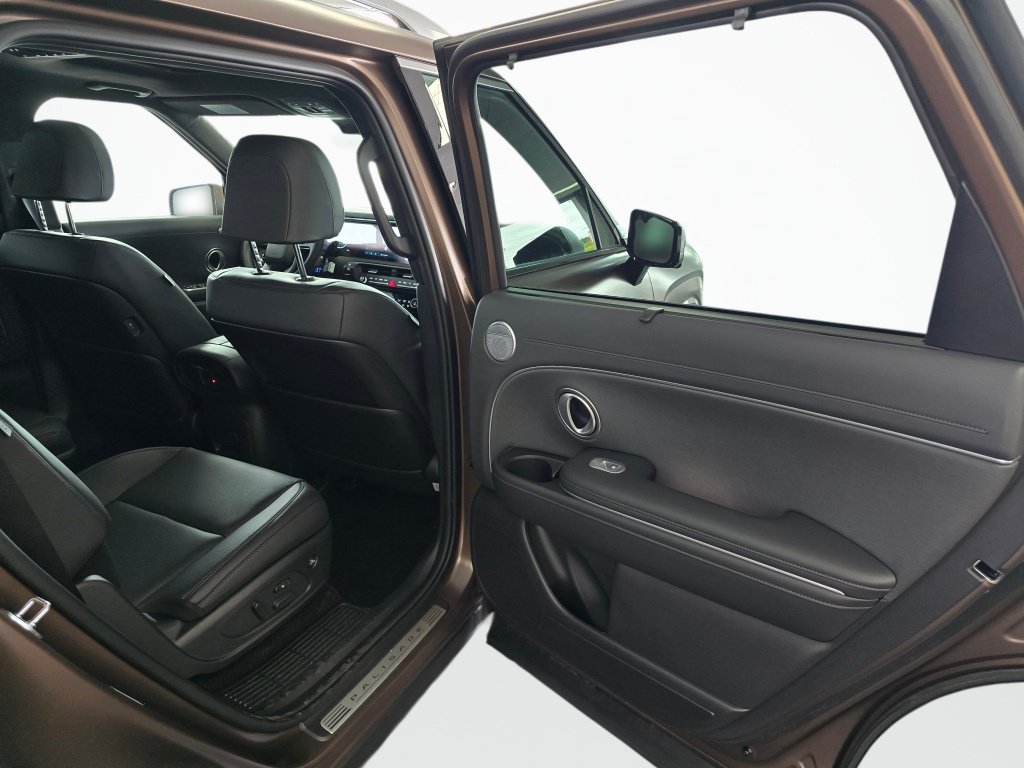 New 2026 Hyundai Palisade Calligraphy AWD/4WD image 35