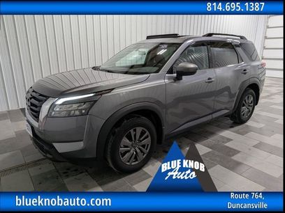 Used 2024 Nissan Pathfinder SV w/ SV Premium Package