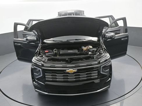 Used 2025 Chevrolet Tahoe High Country image 90