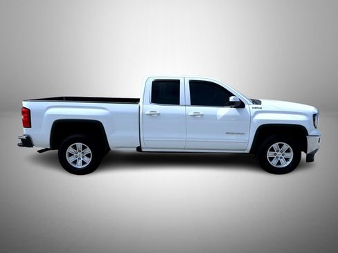 Certified 2018 GMC Sierra 1500 SLE w/ SLE Value Package AWD/4WD image 4