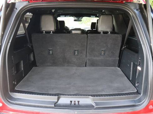 Used 2020 Ford Expedition Max XLT w/ Equipment Group 202A AWD/4WD image 14
