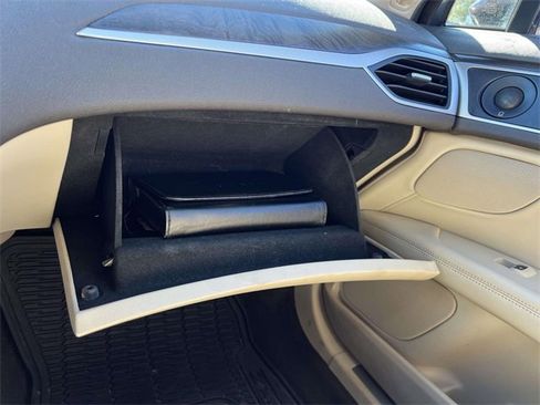 Used 2020 Lincoln MKZ Reserve w/ Elements Package image 26