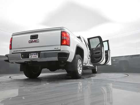 Used 2019 GMC Sierra 1500 SLE w/ SLE Value Package image 49