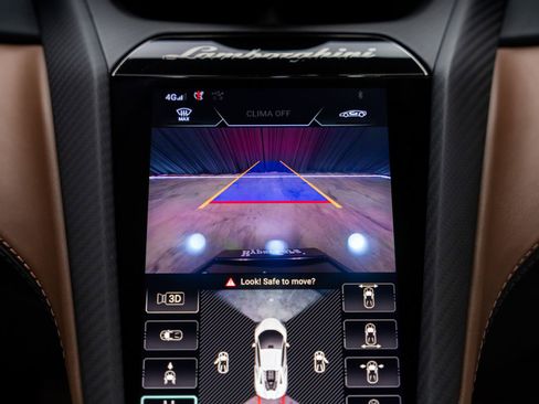 Used 2024 Lamborghini Revuelto AWD/4WD image 74