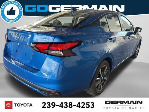 Used 2021 Nissan Versa SV image 6
