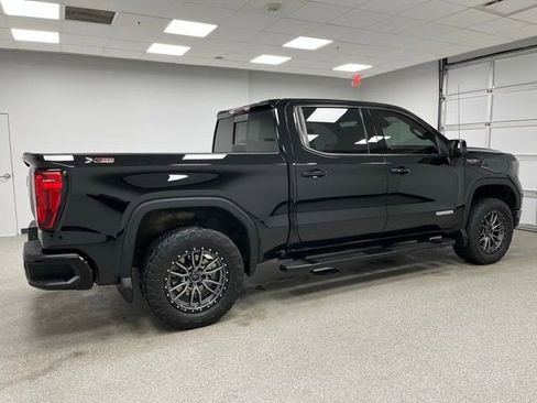 Used 2023 GMC Sierra 1500 Elevation w/ Elevation Premium Package AWD/4WD image 11