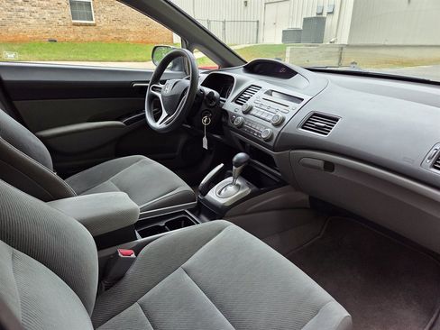 Used 2010 Honda Civic LX image 26