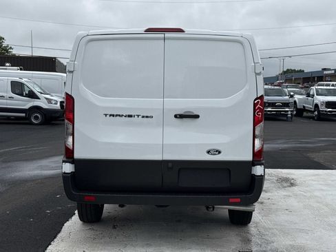 New 2026 Ford Transit 250 Low Roof w/ Load Area Protection Package RWD image 4