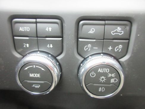 New 2026 GMC Sierra 1500 AT4 w/ AT4 Premium Package image 17