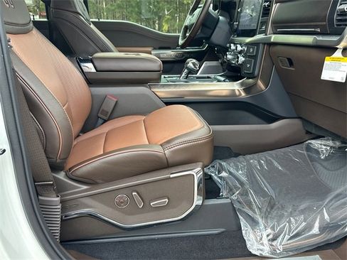 New 2025 Ford F150 King Ranch w/ FX4 Off-Road Package image 13