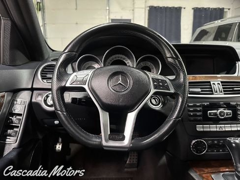 Used 2014 Mercedes-Benz C 300 4MATIC Sedan image 33