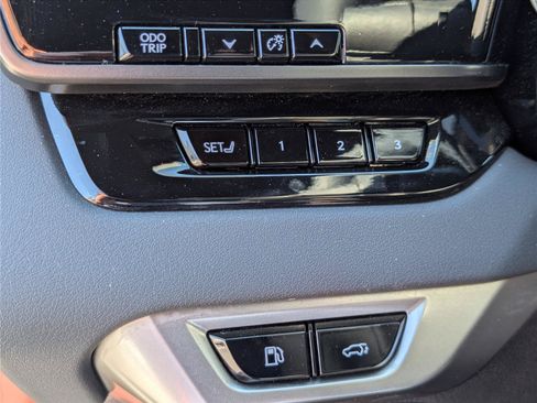 Certified 2025 Lexus RX 350 Premium AWD/4WD image 22