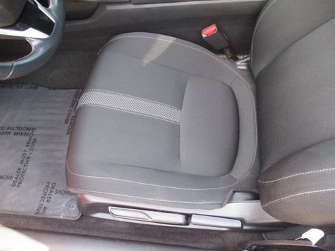 Used 2019 Honda Civic EX image 5