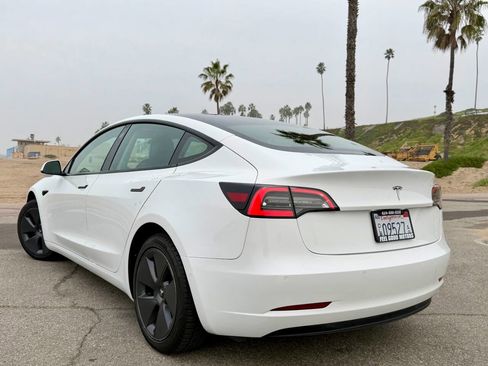 Used 2022 Tesla Model 3 Long Range image 3