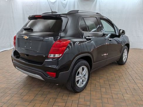 Used 2019 Chevrolet Trax LT w/ LT Convenience Package FWD image 7