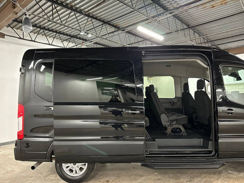 Used 2024 Ford Transit 350 XLT image 9